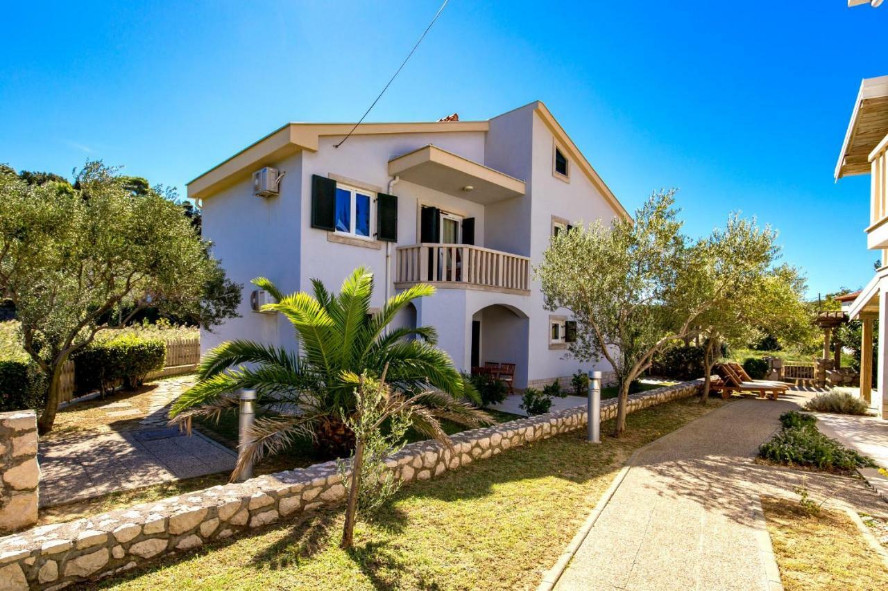Villas Rab Palit Exterior photo